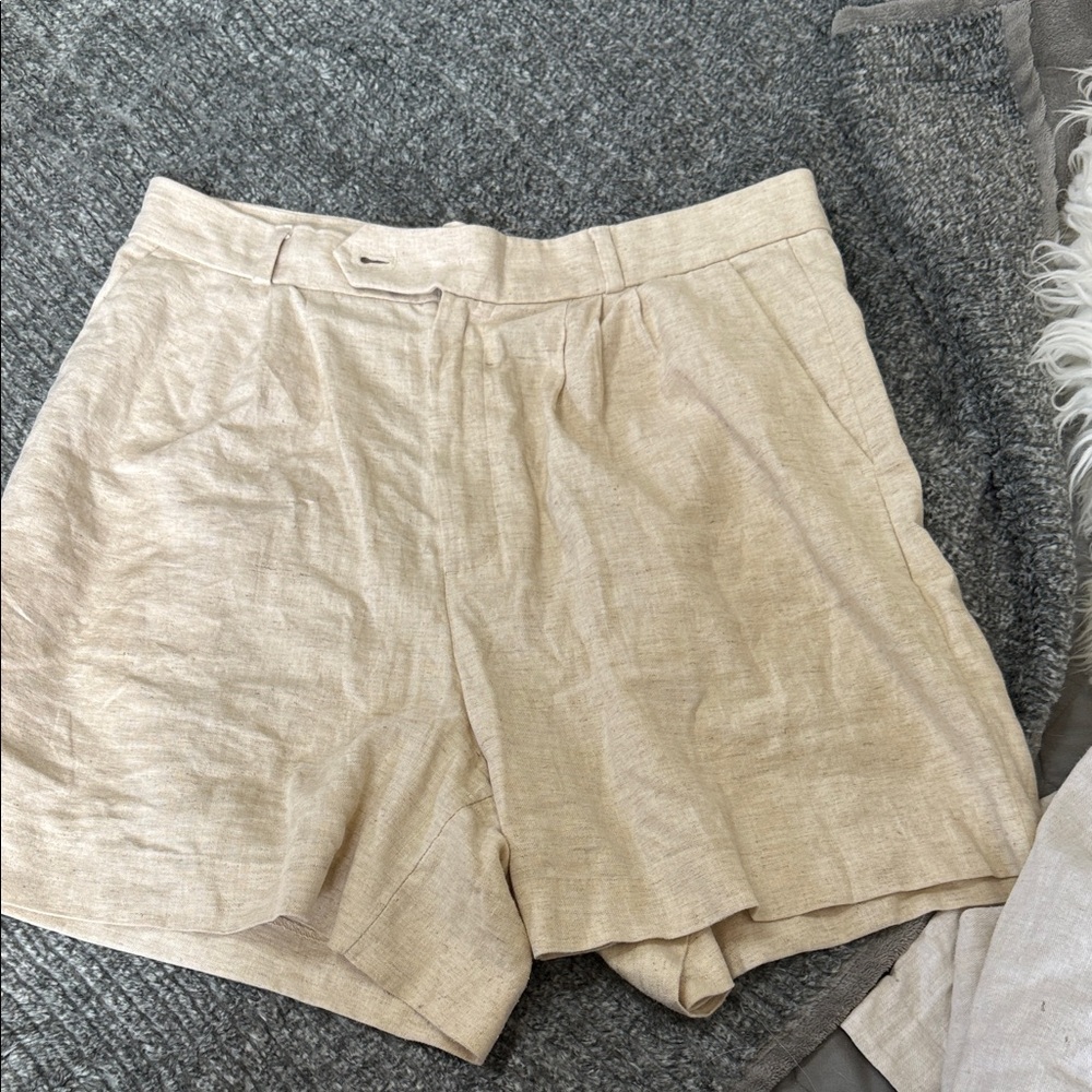 Banana Republic Beige Linen Women's Shorts